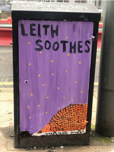 A mural painted on a utility box in Leith Walk.